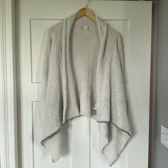 Altar'd State Fuzzy Open Waterfall Cardigan light w/ dark stitching - Picture 1 of 12